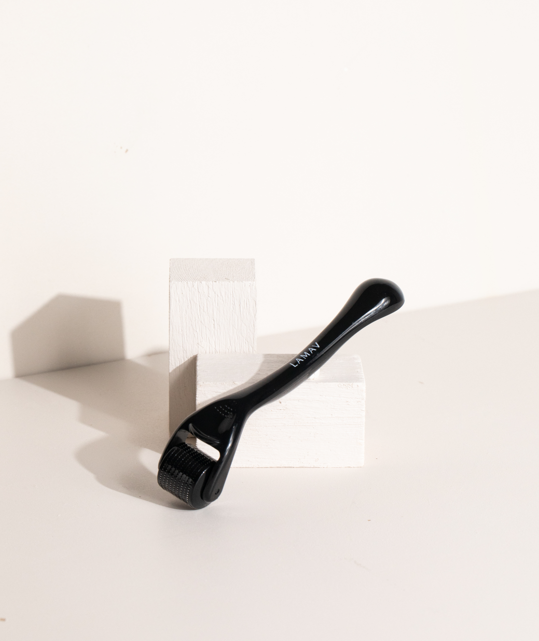 Lamav - Micro Dermal Roller