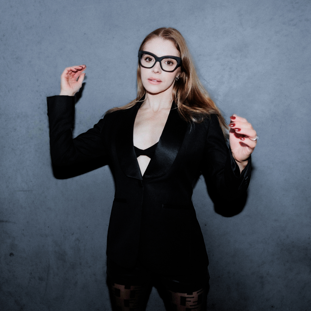 Chiquita The BOSS Matte Black - Blue Light Eyewear