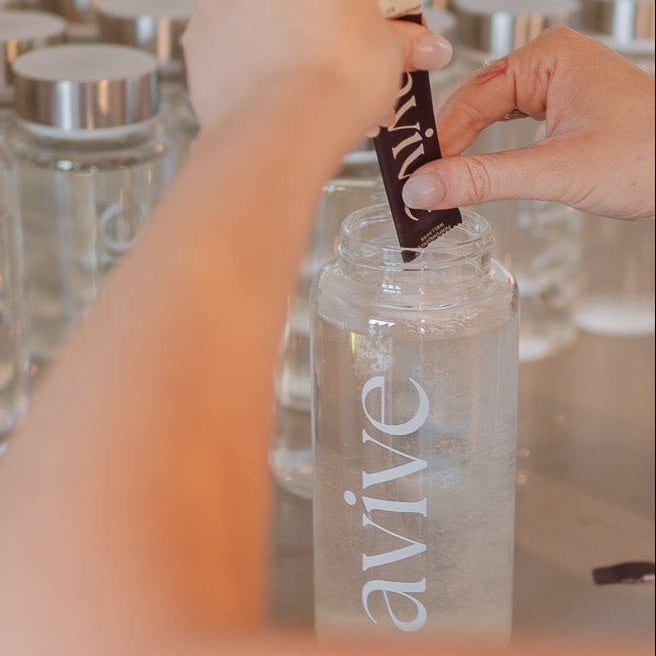 Avive Hydration Glass Shaker Bottle