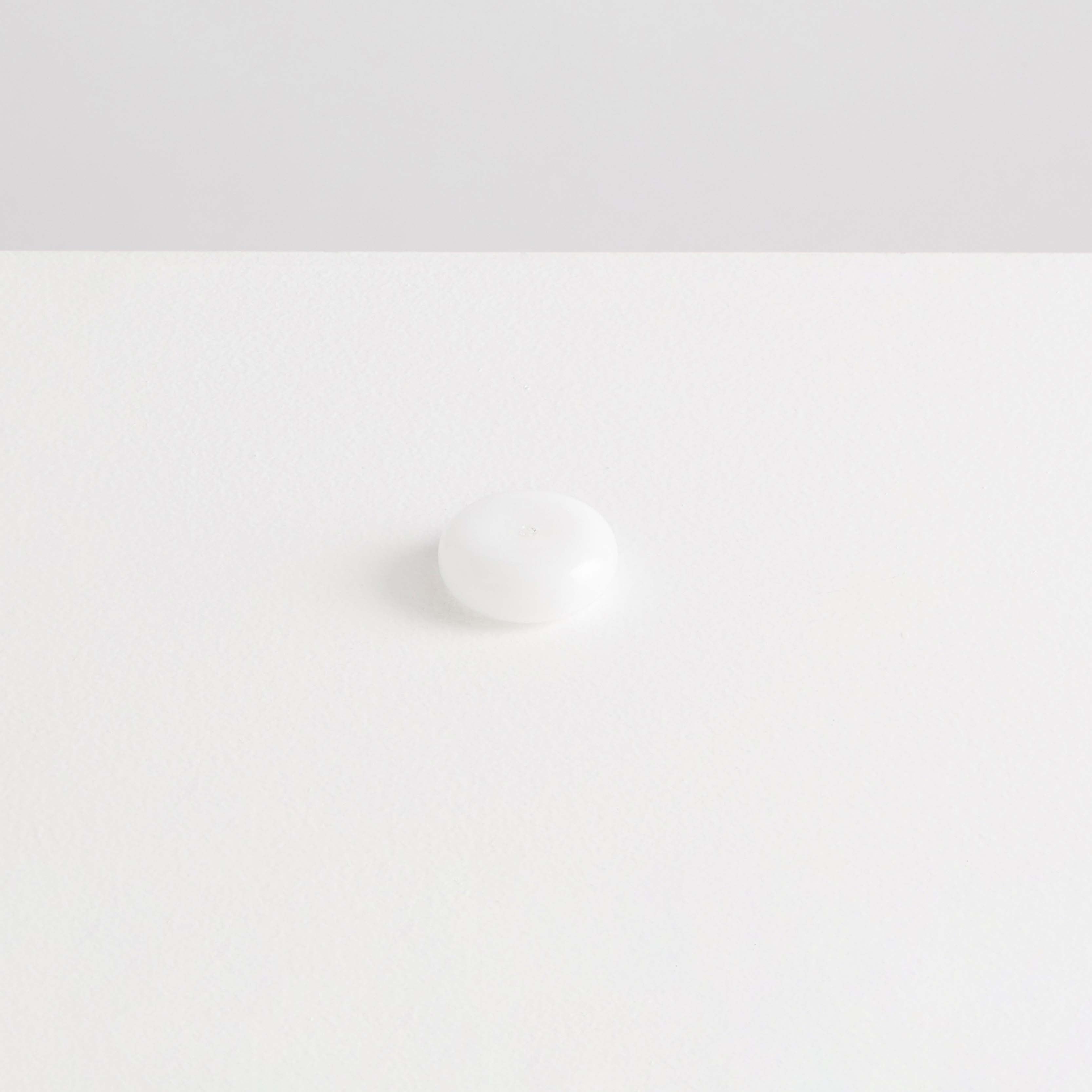 Maison BalzacThe Pebble Incense Holder | White